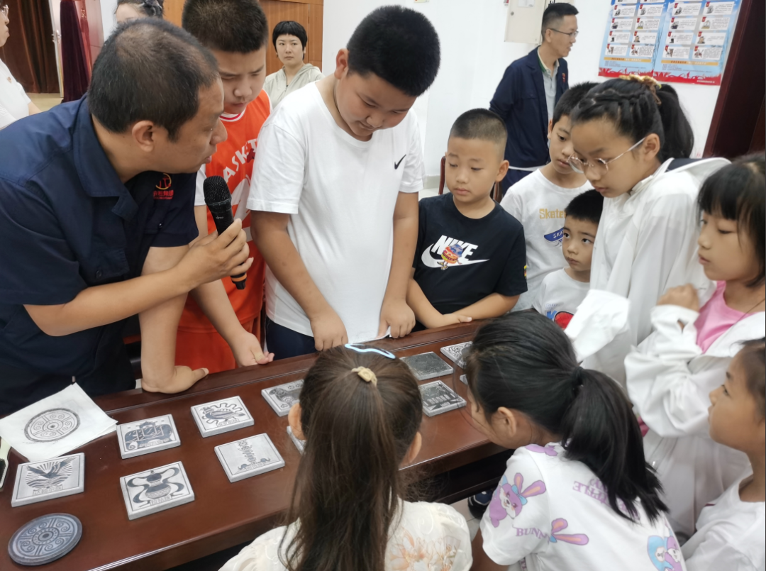 图片关键词